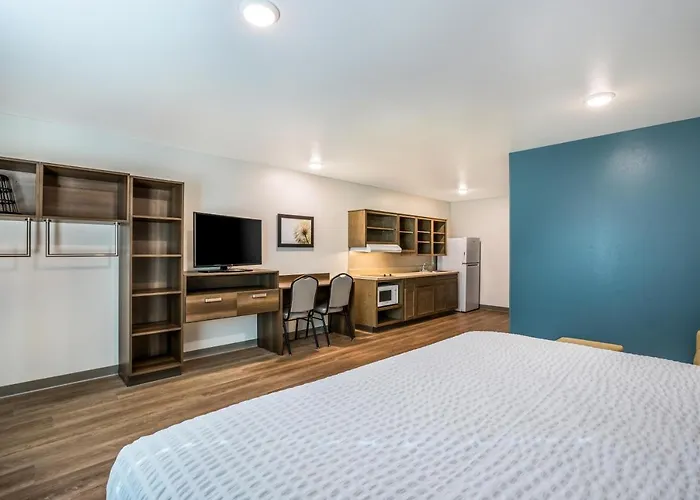 Woodspring - Chicago 2* Elgin